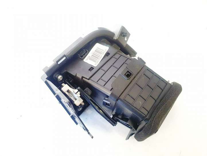Hyundai i30 (2015 - 2017)  97480a6000 Центральный дефлектор