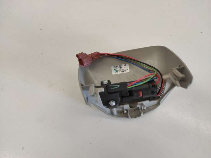 Renault Laguna (2007 - 2015)  963293106R Отделка зеркала заднего вида