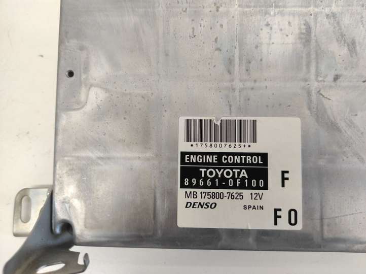 Toyota Corolla Verso AR10 (2004 - 2009)  896610F100 Блок управления надувных подушек