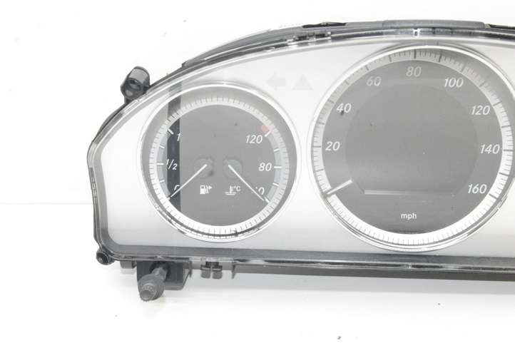 Mercedes-Benz C W204 (2007 - 2014)  A2049004402 Спидометр (приборный щиток)