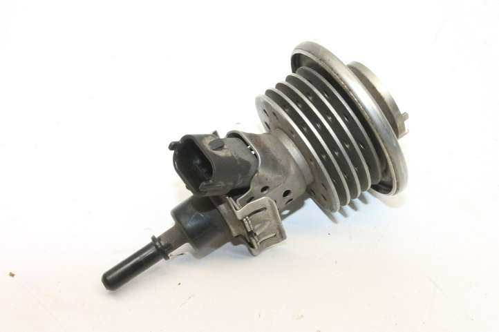 Volkswagen Sharan (2010 - 2015)  3C0131113C AdBlue форсунка