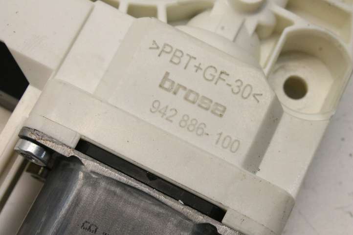 Volkswagen Sharan (2010 - 2015)  8K0959802B Механизм подъема окон задней двери