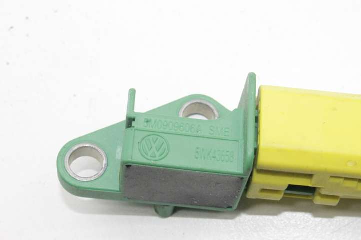 Volkswagen Scirocco (2008 - 2014)  5M0909606A Другие приборы