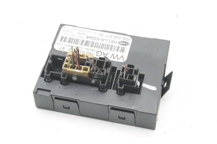Volkswagen Scirocco (2008 - 2014)  1K0959433BT Другие приборы