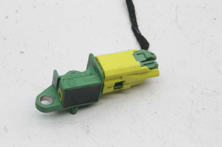 Volkswagen Scirocco (2008 - 2014)  5M0909606A Другие приборы