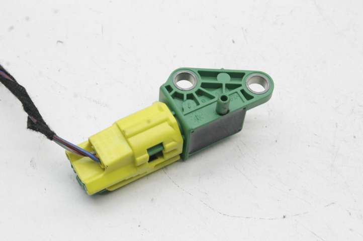 Volkswagen Scirocco (2008 - 2014)  5M0909606A Другие приборы