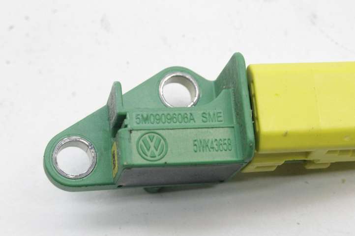 Volkswagen Scirocco (2008 - 2014)  5M0909606A Другие приборы