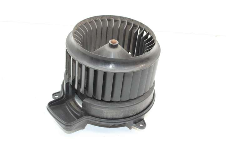 Audi A6 (2011 - 2014)  4H2820021B Вентилятор печки