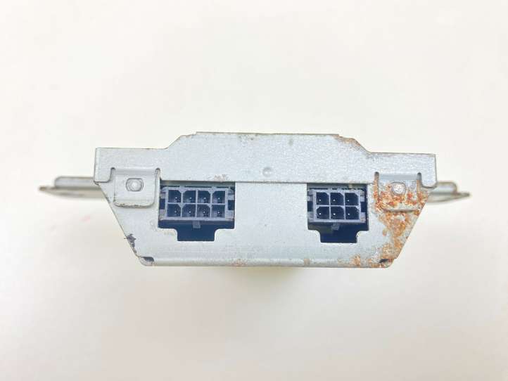 Kia Ceed (2006 - 2010)  961201H700 Блок управления USB