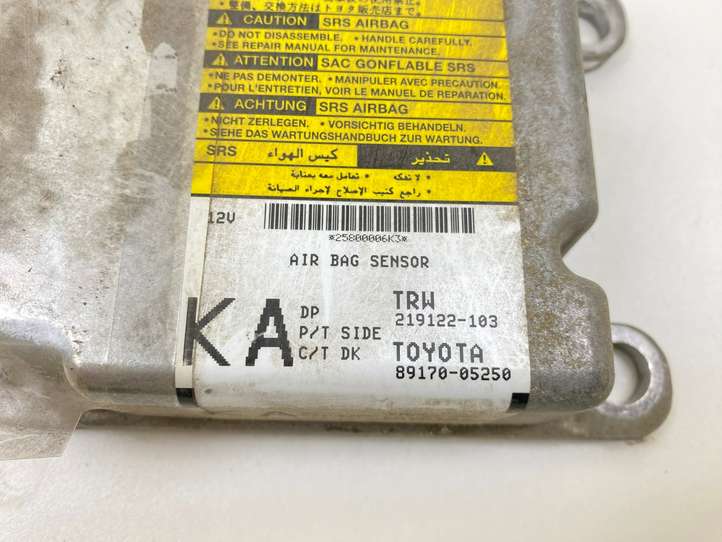Toyota Avensis T270 (2009 - 2012)  219122103 Блок управления надувных подушек