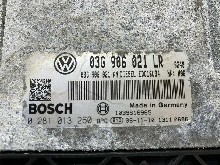 Volkswagen PASSAT B6 (2005 - 2010)  03G906021AN Блок управления двигателя
