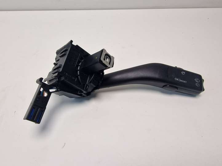 Seat Altea (2004 - 2009)  1K0953519A Ручка стеклоочистителей