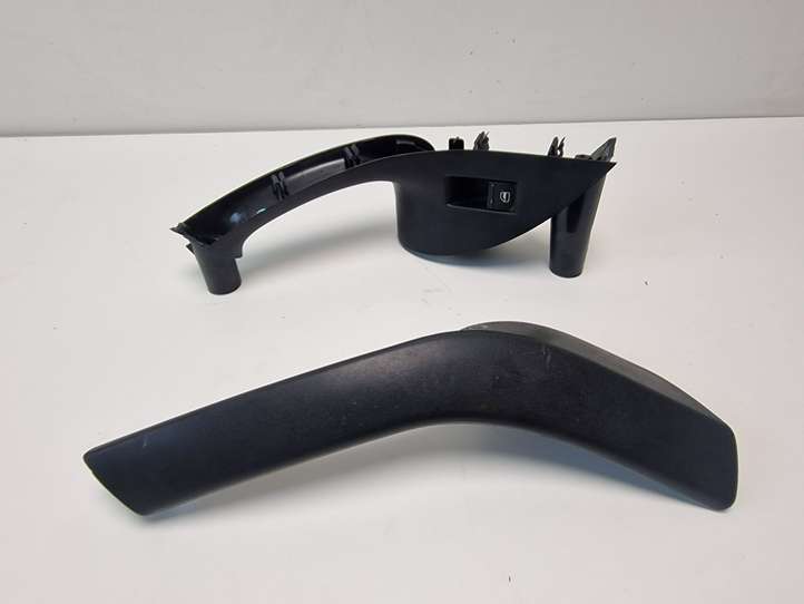Seat Altea (2004 - 2009)  5P0867179A Отделка кнопок стеклоподъемника 