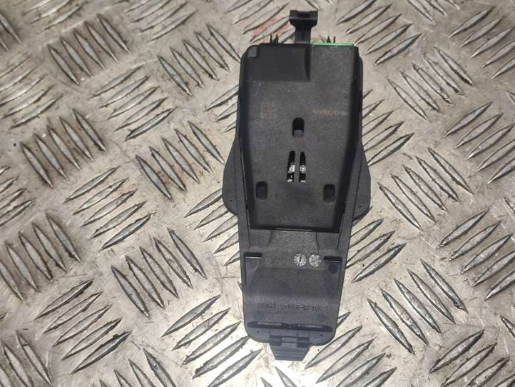Volvo XC60 (2008 - 2013)  31295504 Камера лобового стекла
