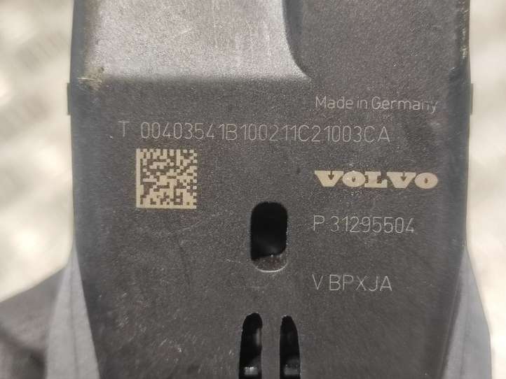 Volvo XC60 (2008 - 2013)  31295504 Камера лобового стекла