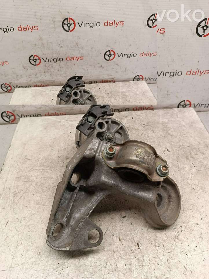 Volkswagen PASSAT B5.5 (2001 - 2005)  8E0199352F Кронштейн