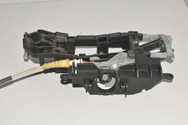 BMW 7 F01 F02 F03 F04 (2008 - 2016)  7175732 Кронштейн
