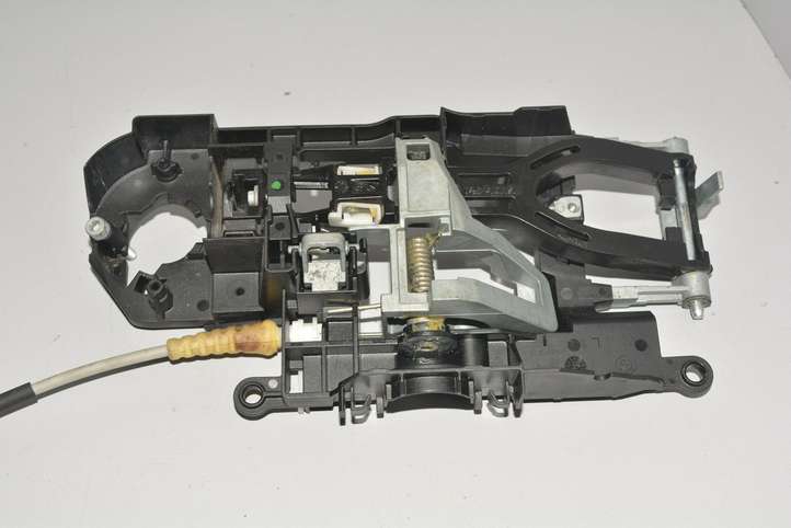 BMW 7 F01 F02 F03 F04 (2008 - 2016)  7175731 Кронштейн