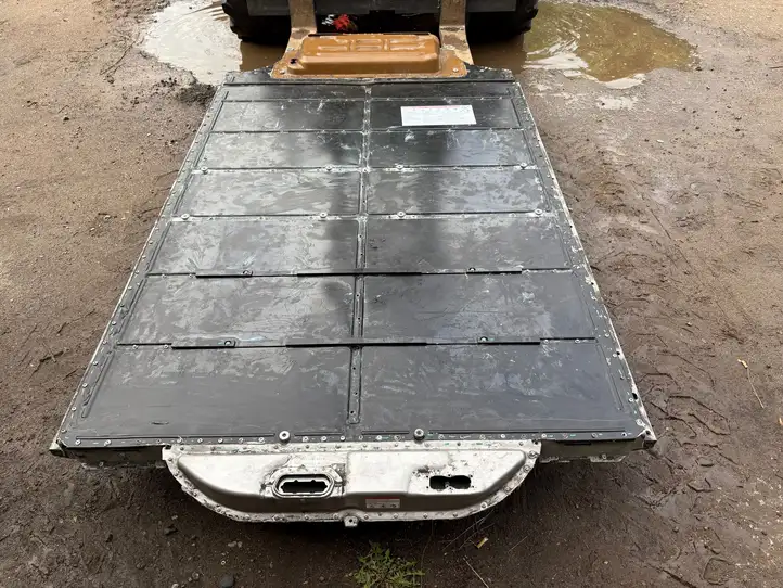 Tesla Model S (2012 - 2016) 101571300B Корпус аккумуляторной батареи — фото 1