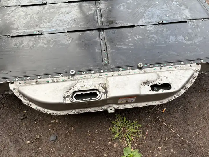 Tesla Model S (2012 - 2016) 101571300B Корпус аккумуляторной батареи — фото 2