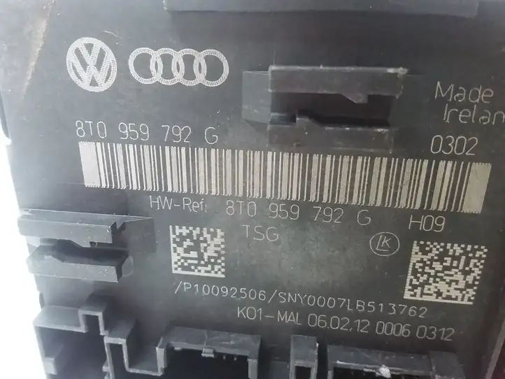 Audi A4 S4 B8 8K (2007 - 2011) 8T0959792G Блок управления дверью — фото 3