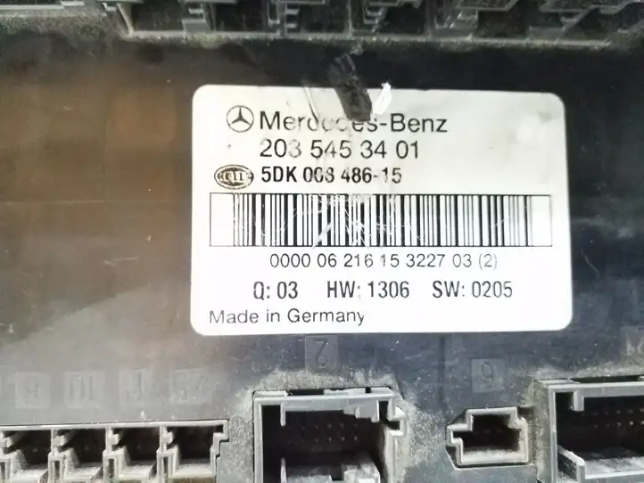 Mercedes-Benz C W203 (2000 - 2007) 2035453401 Модуль комфорта — фото 7