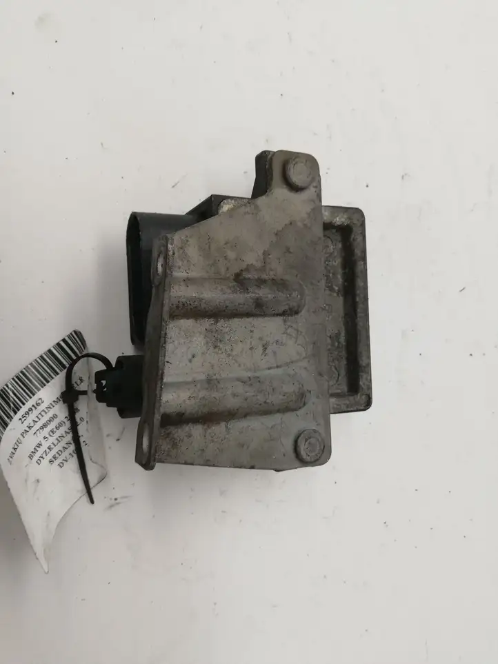 BMW 5 E60 E61 (2004 - 2010) 7798000 Реле накала свечей — фото 3