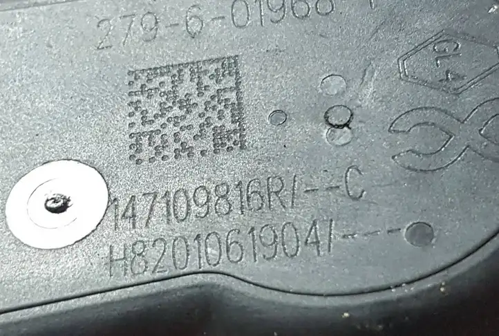 Nissan X-Trail T32 (2014 - 2021)  147109816R Клапан EGR