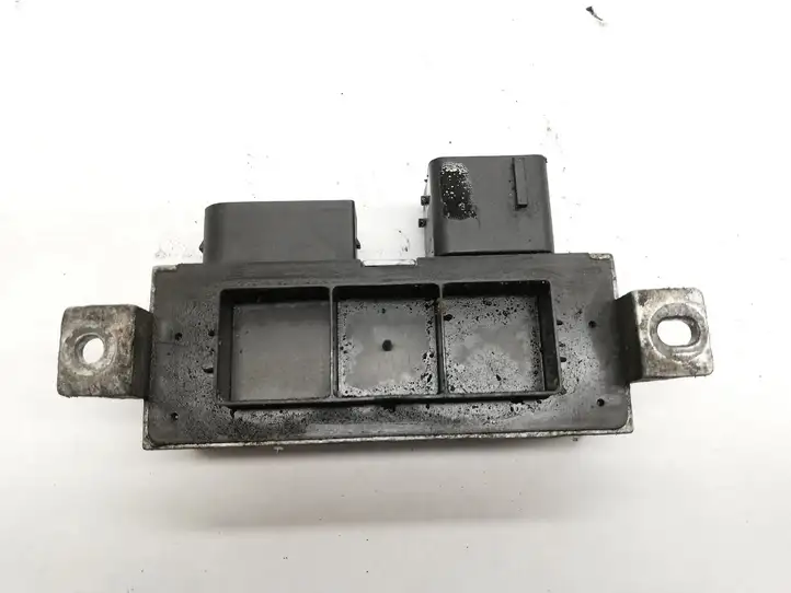 Nissan Juke I F15 (2010 - 2018) 8200558438 Реле накала свечей — фото 4