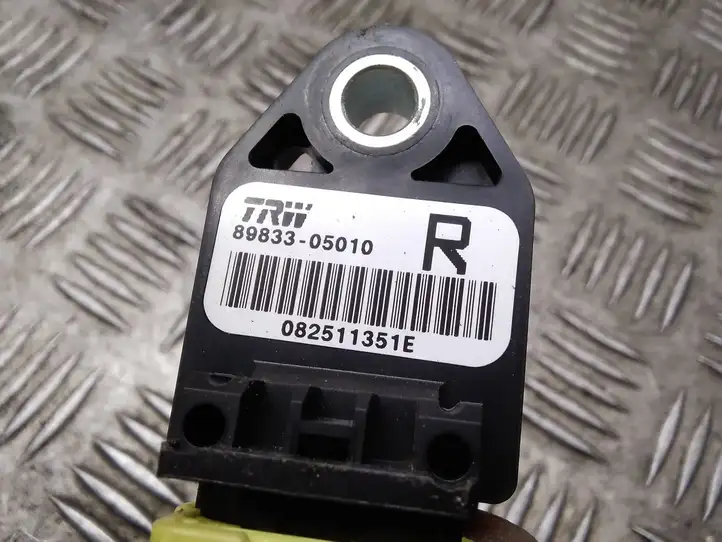 Toyota Avensis T250 (2003 - 2006) 8983305010 Датчик удара SRS — фото 4