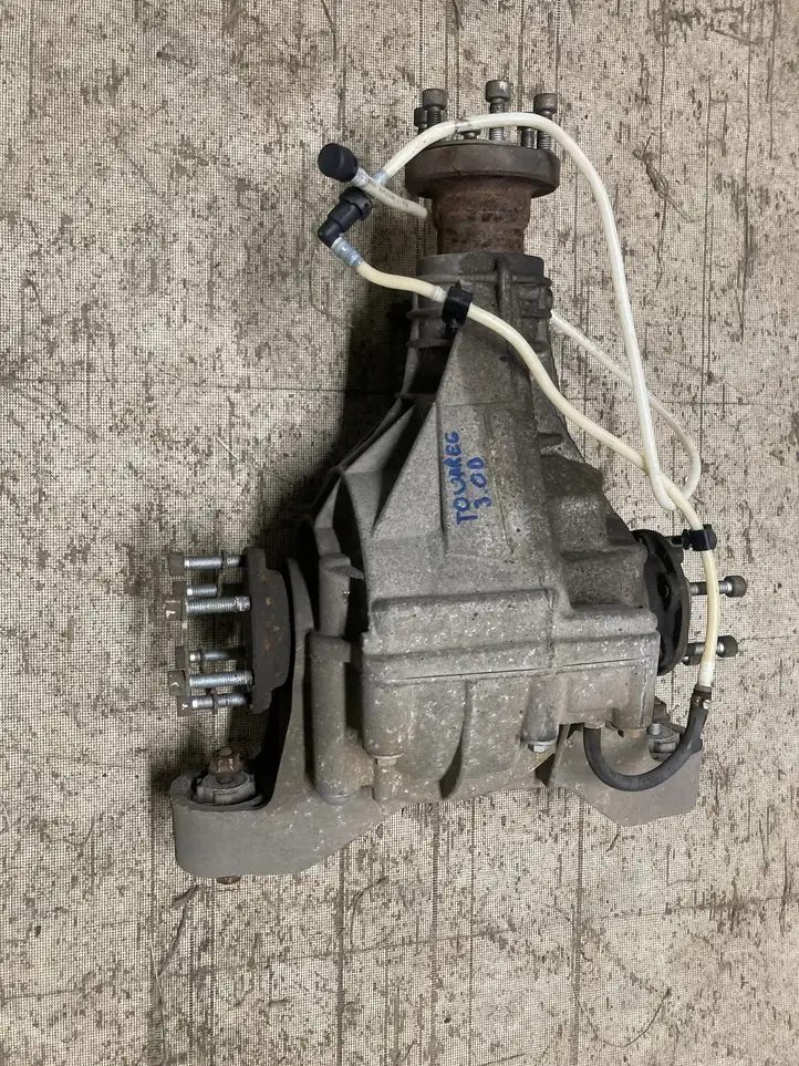 Volkswagen Touareg I (2002 - 2010) 599039 Задний редуктор — фото 1