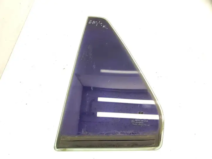 Hyundai Santa Fe (2005 - 2009)  43R000382 Маленькое стекло 