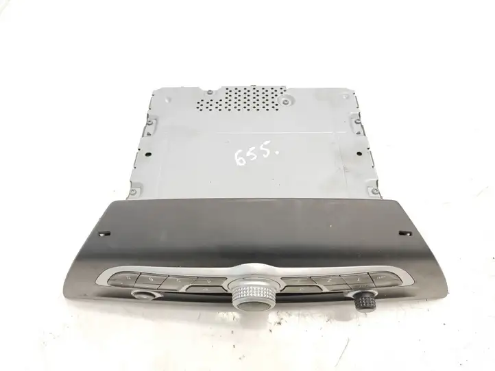 Renault Laguna (2007 - 2015)  281155676R Радио/ проигрыватель CD/DVD / навигация