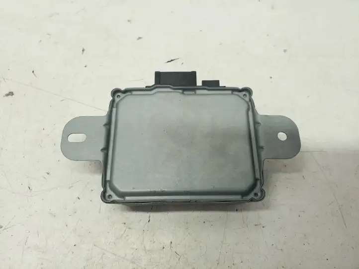 Opel Astra J (2012 - 2015) 13384291 Блок GSM — фото 3