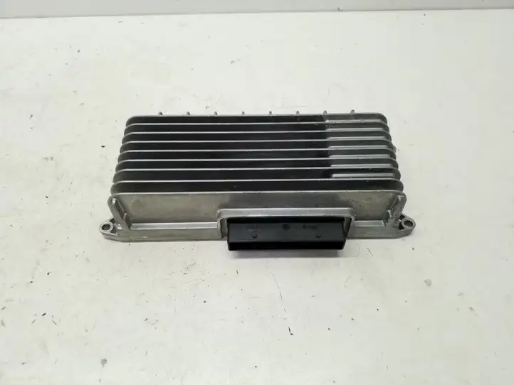 Audi A4 S4 B8 8K (2007 - 2011) 8T0035223AB Усилитель звука — фото 1
