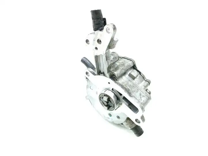 Volkswagen PASSAT B6 (2005 - 2010) 038145209Q Топливный насос — фото 1