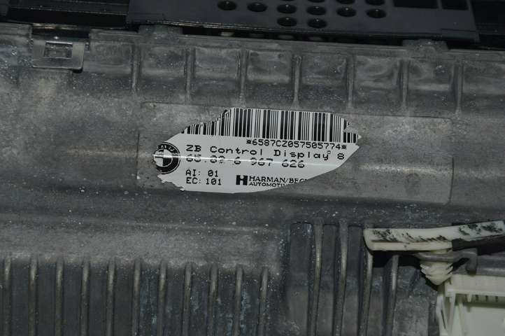 BMW 7 E65 E66 (2001 - 2008)  6967626 Экран/ дисплей / маленький экран