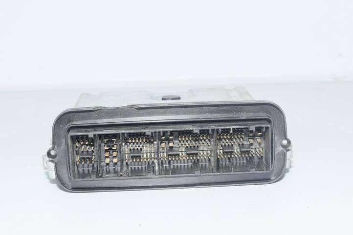 BMW 7 F01 F02 F03 F04 (2008 - 2016)  8578082 Блок управления двигателя
