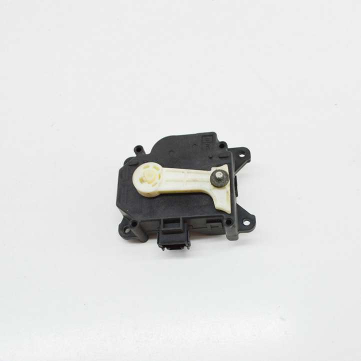 Toyota Land Cruiser (J150) (2009 - )  0638000172 Двигатель задвижки потока воздуха