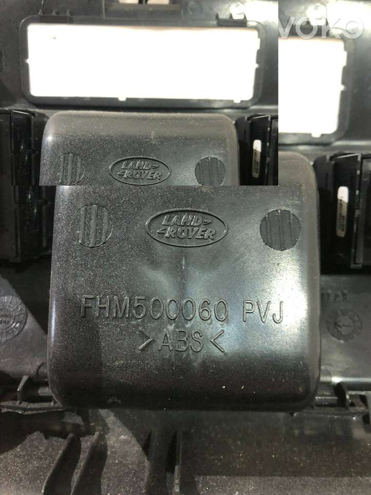 Land Rover Range Rover Sport (2005 - 2009)  FHM500060 Центральный дефлектор