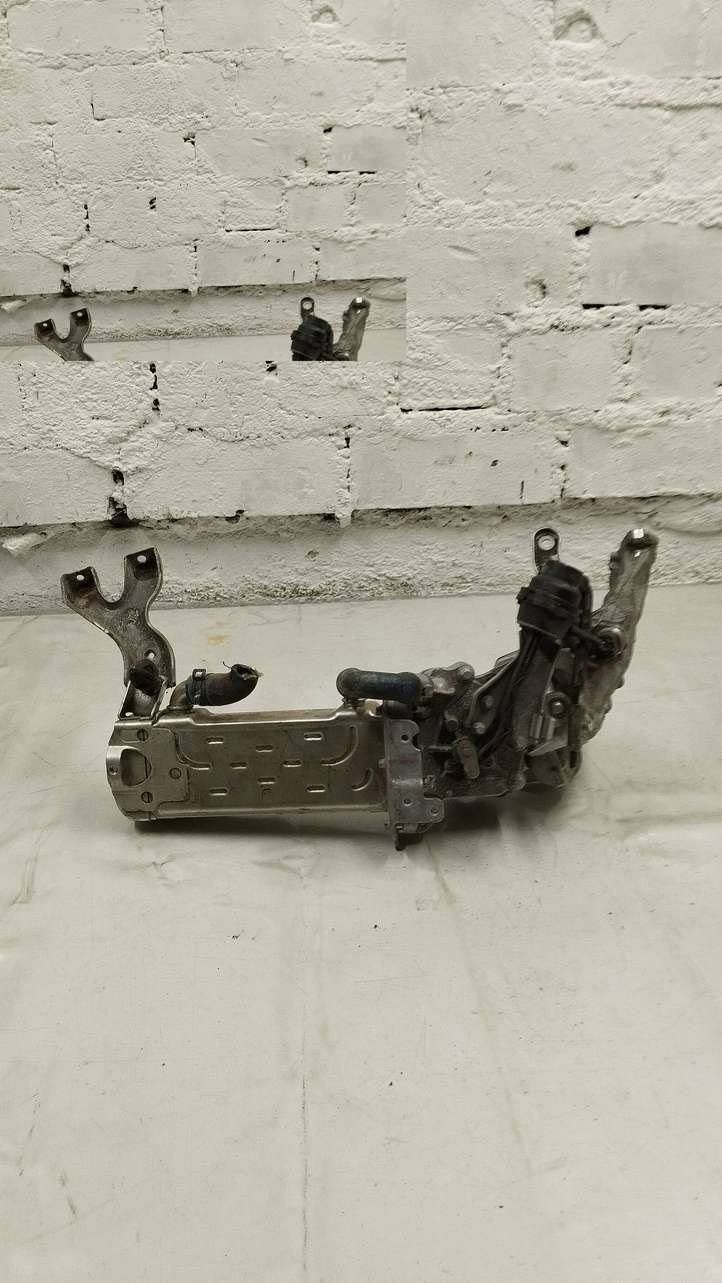 Mercedes-Benz C W205 (2014 - 2021)  A6511400860 Охладитель EGR