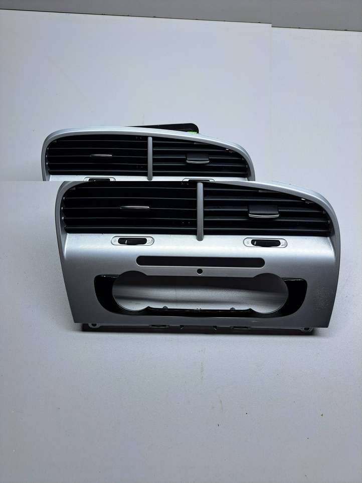 Seat Altea XL (2004 - 2015)  5P1819110N Отделка контроля климата / контроля печки