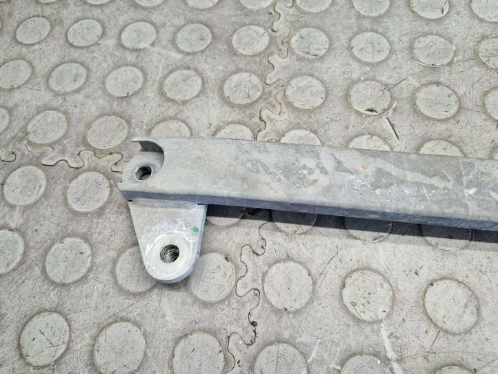 BMW i4 (2021 - )  7011145 Другая деталь отсека двигателя