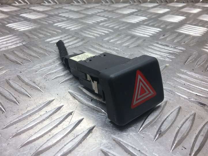 Audi A4 (2004 - 2009)  8H0941509 Включатель аварийных фонарей