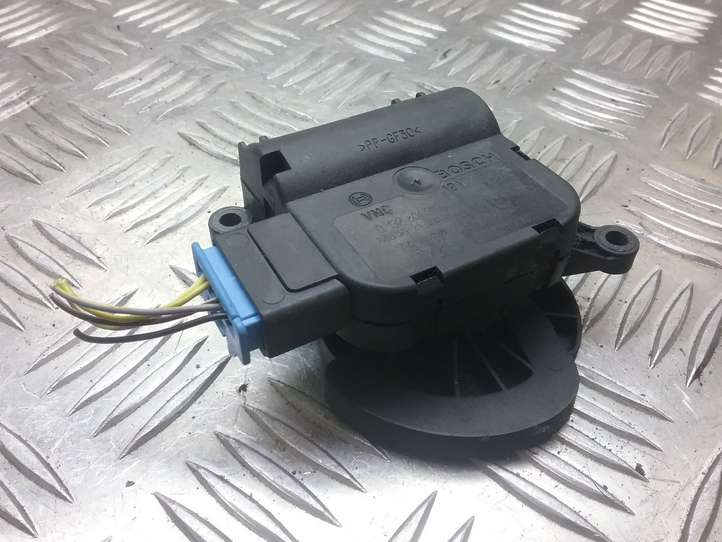 Audi A4 (2004 - 2009)  0132801310 Двигатель задвижки потока воздуха