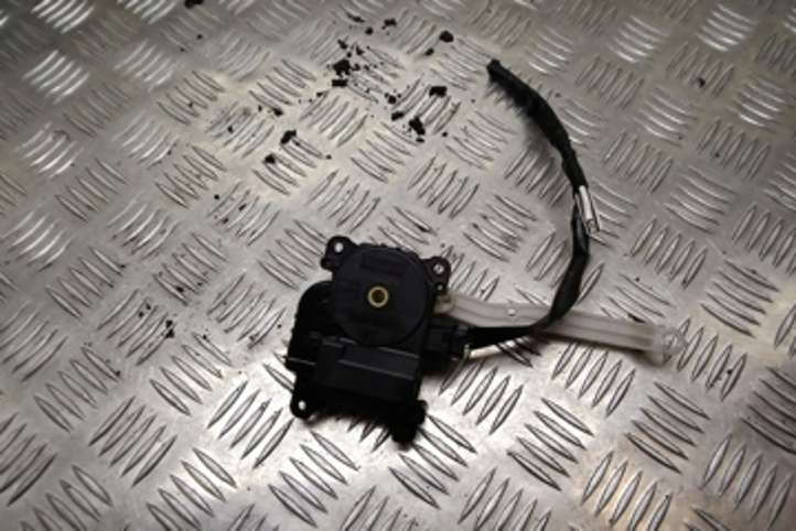 Toyota Prius (XW20) (2003 - 2009)  0637007440 Двигатель задвижки потока воздуха