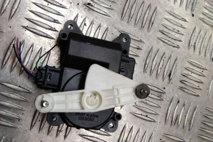 Toyota Prius (XW20) (2003 - 2009)  0637007960 Двигатель задвижки потока воздуха