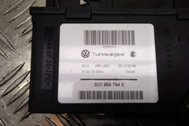 Volkswagen Touareg I (2002 - 2010)  3D0959794E Механизм подъема окон задней двери