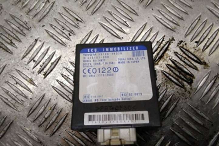 Toyota Avensis Verso (2001 - 2004)  8978044030 Блок управления иммобилайзера