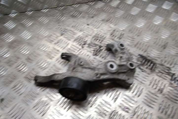 Opel Meriva (2010 - 2014)  F565107 Кронштейн